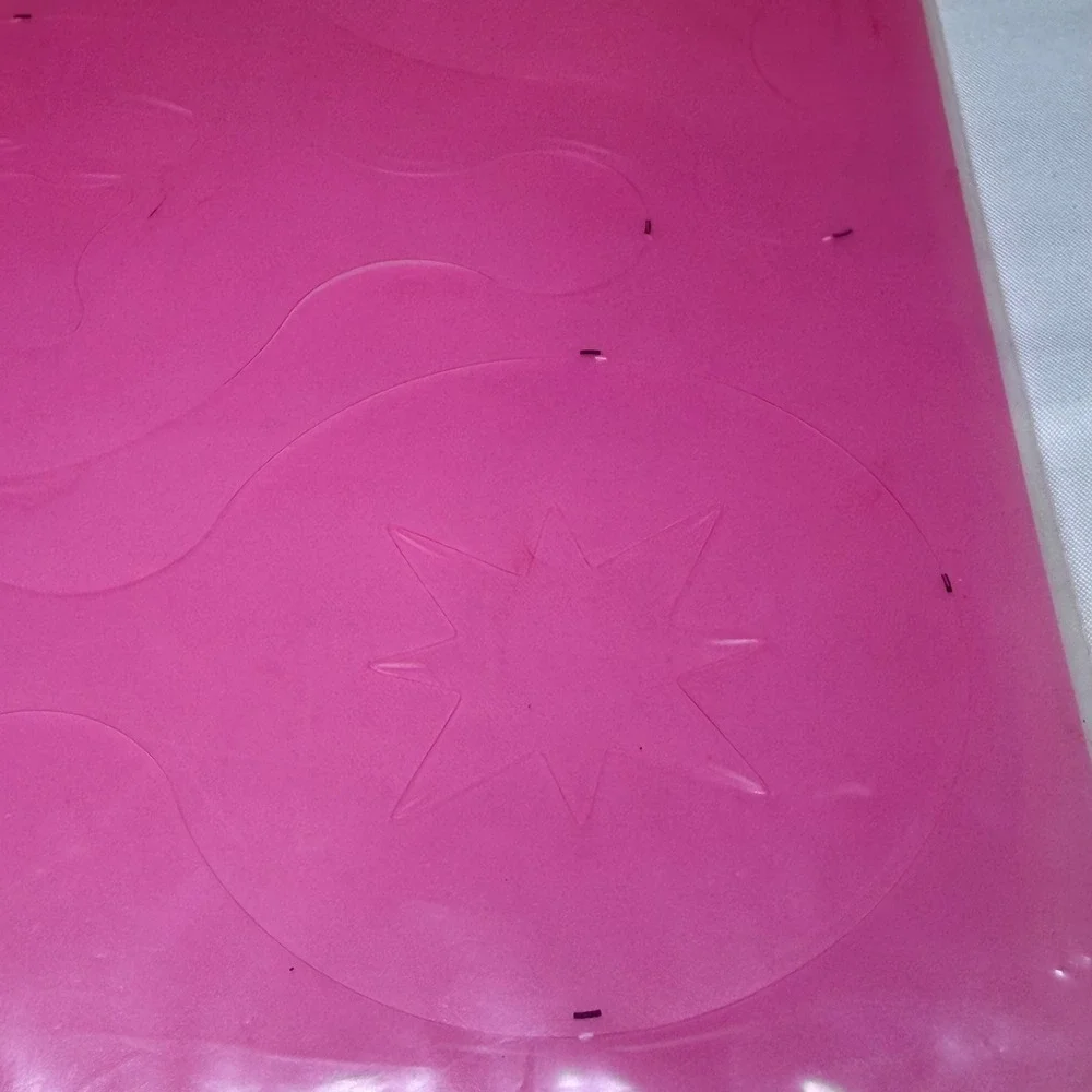 Wilton Pink Plastic Cake‎ Decorating Stencils Sheet 417-1246 Star Holly Designs